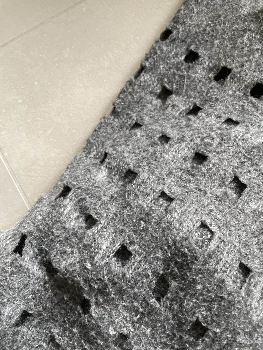 Foulard & Sciarpe: Damenschal grau – Usato da Adligenswil venduto da Treegarden 1