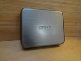 DKNY - Lederportemonnaie mit edler Metall-Box - Ungebraucht