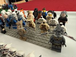 Lego Star Wars Figuren und Helme Konvolut gut erhalten