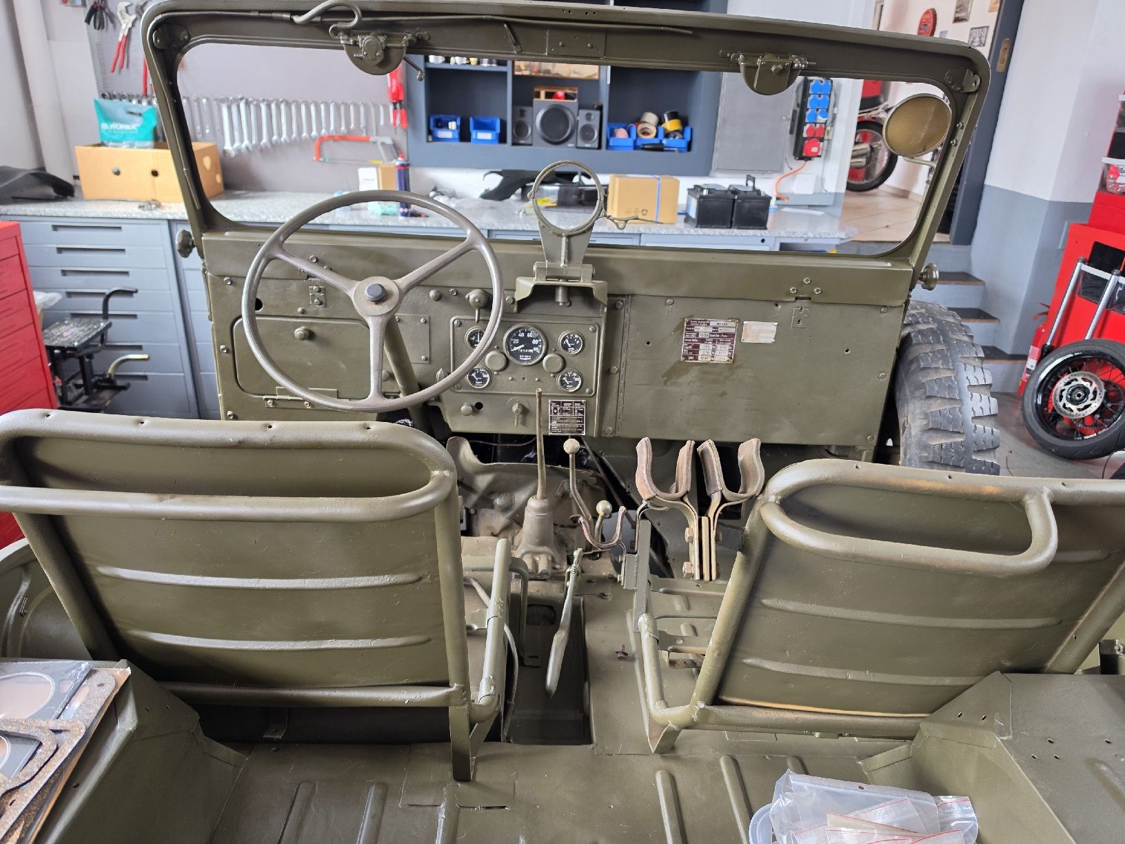 Jeep Autos: Willys Jeep M38A1 – Gebraucht aus Glattfelden von Gasoline_Family 2