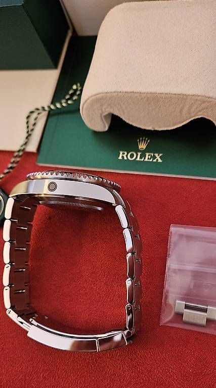 Rolex Uhren: Rolex Sea Dweller 126600 – Gebraucht aus Stein am Rhein von Cashflow555 3