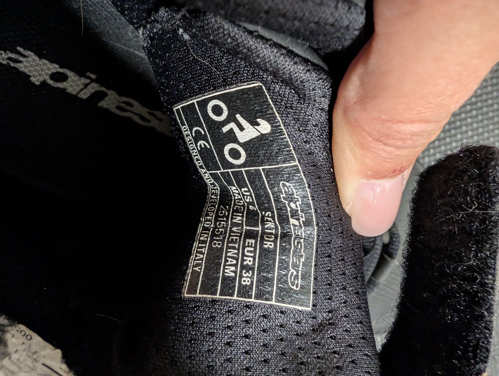 Alpinestars Scarpe da donna: Alpinestars Motorradstiefel Grösse 38 – Usato da Rheineck venduto da den_q2zy 5