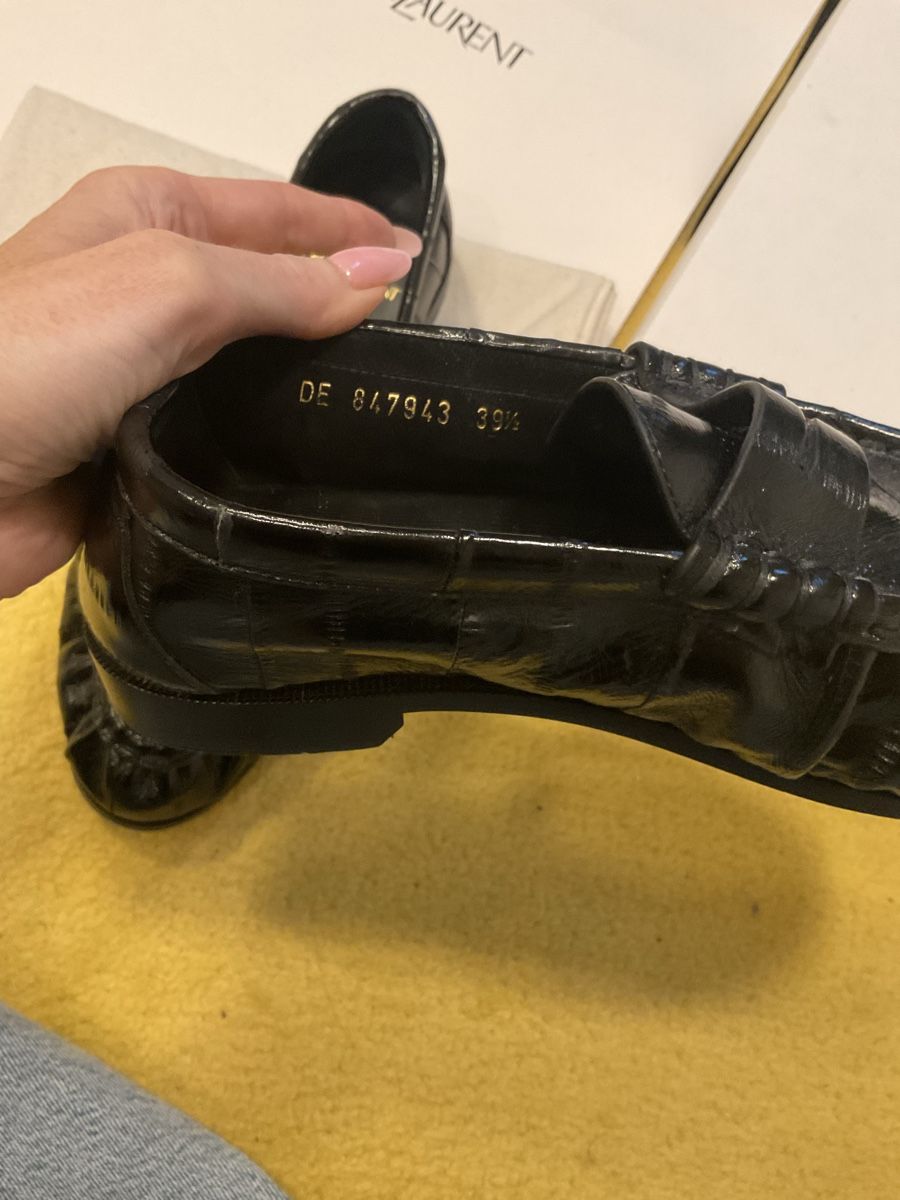 Saint Laurent Scarpe da donna: Saint Laurent Loafer – Usato da Unterlunkhofen venduto da ReaXy 3