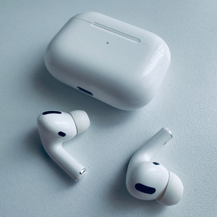 Apple Kopfhörer: Original Apple AirPods Pro 1 Gen. Wireless USB-C Kabel – Gebraucht aus Basel von MY.AIRPODS.SHOP 6
