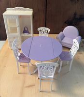 Barbie Esszimmer lila