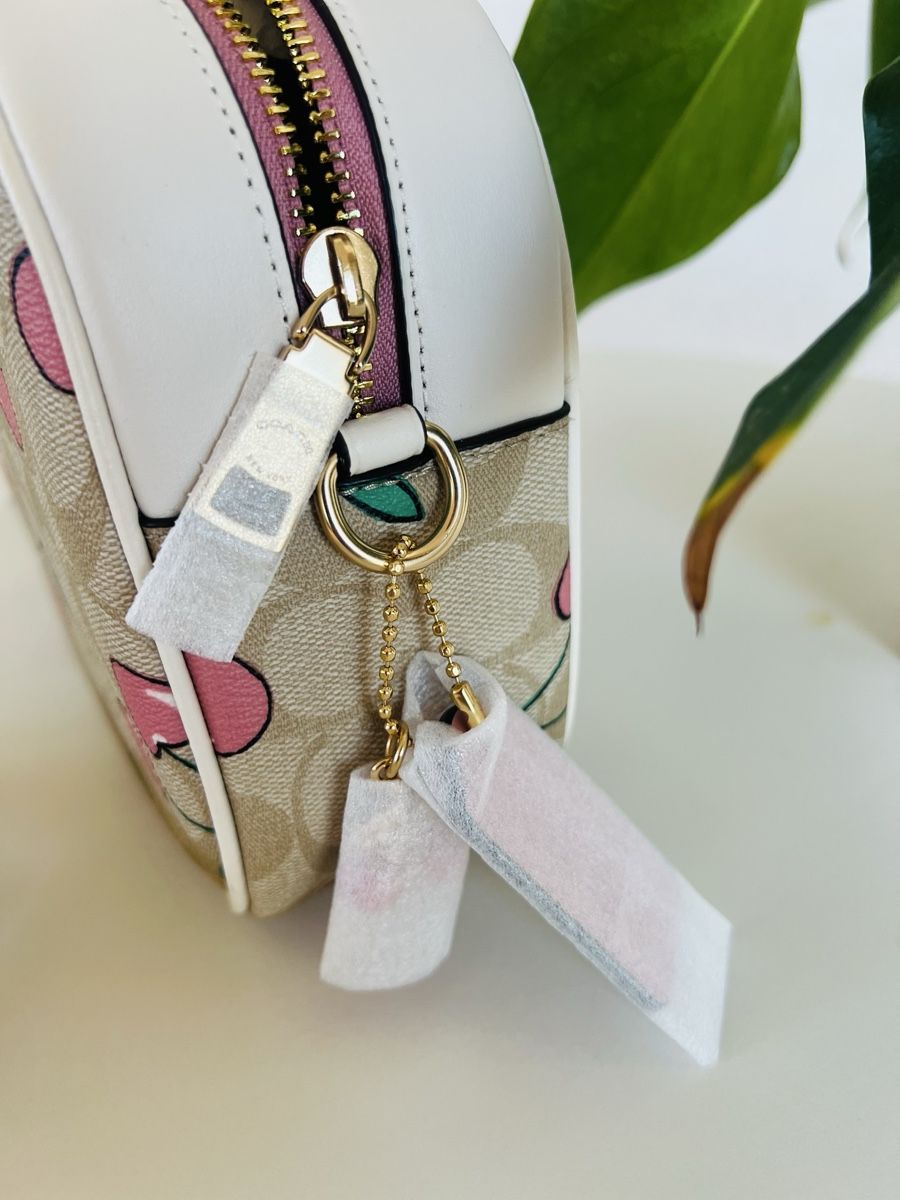 Coach Borse da donna: New Coach Cherry Print Camera Bag – Nuovo e nell'imballaggio originale da Seengen venduto da kri_27st 3