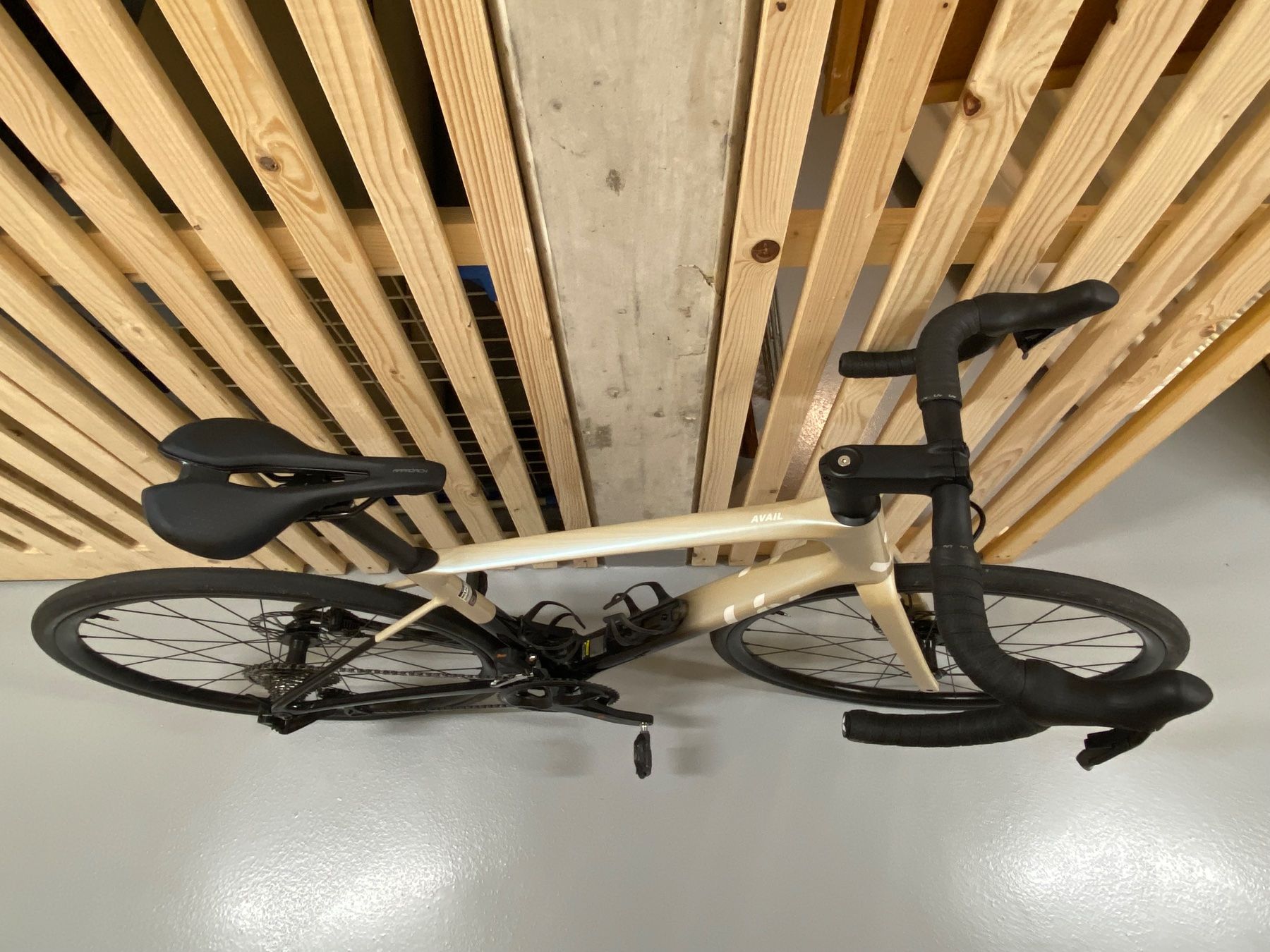 Liv Biciclette: VÉLO ROUTE LIV - AVAIL ADVANCED – Nuovo (secondo la descrizione) da Lucens venduto da mur_claudia 1