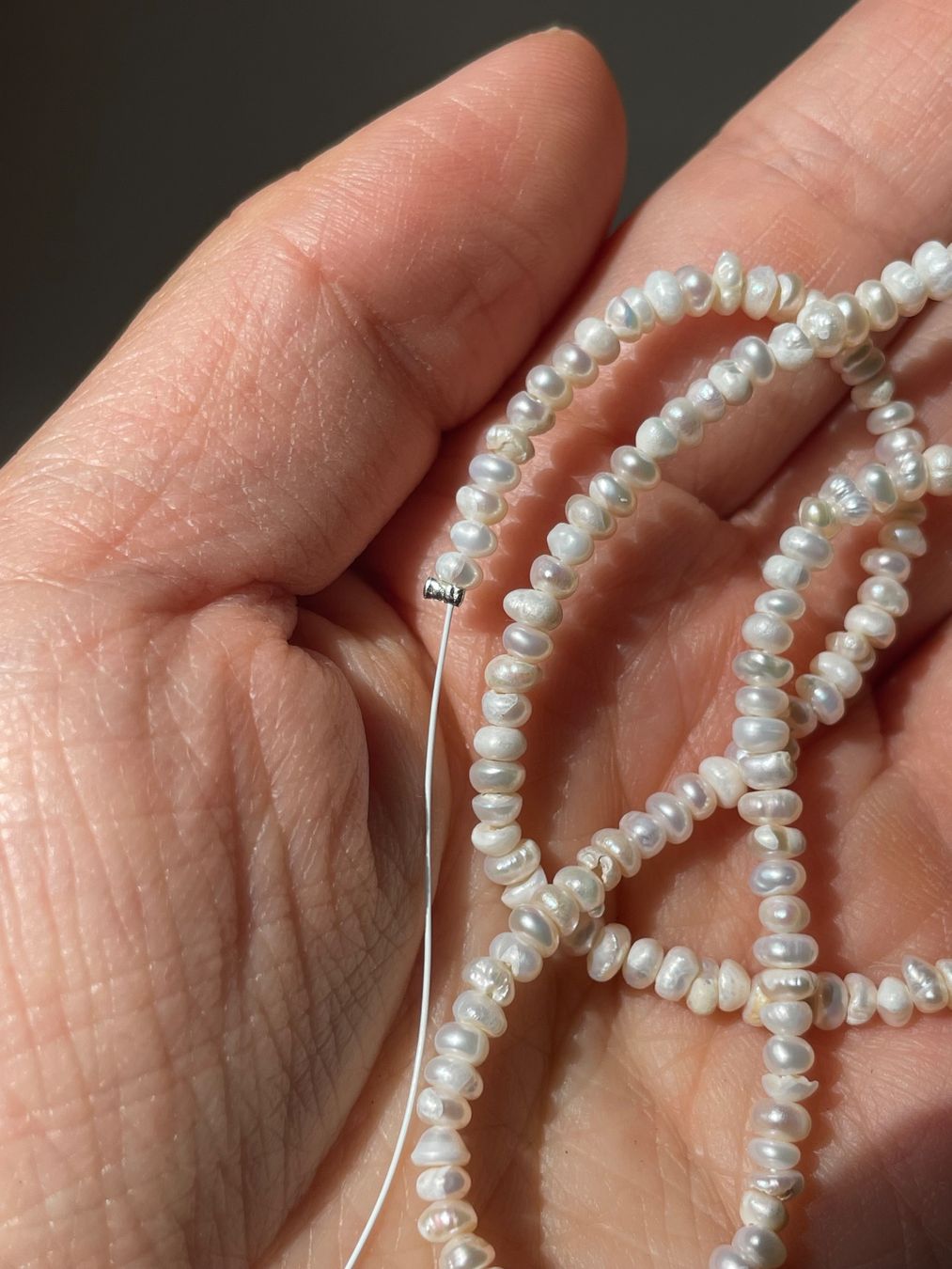 Catenine: Echte Süßwasserperlen Strang Ca.38cm 6mm – Nuovo e nell'imballaggio originale da Schiers venduto da sisikristall 2