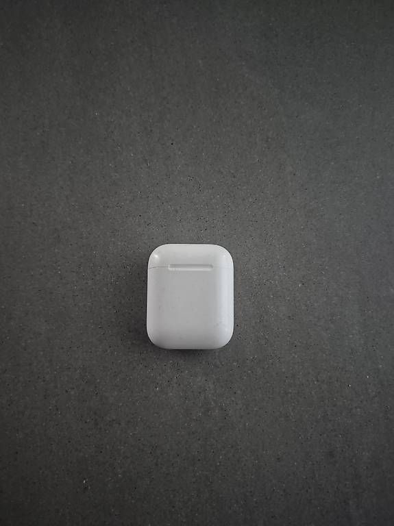 Kopfhörer: Air Pod Case – Gebraucht aus Studen BE von yan_8ggs