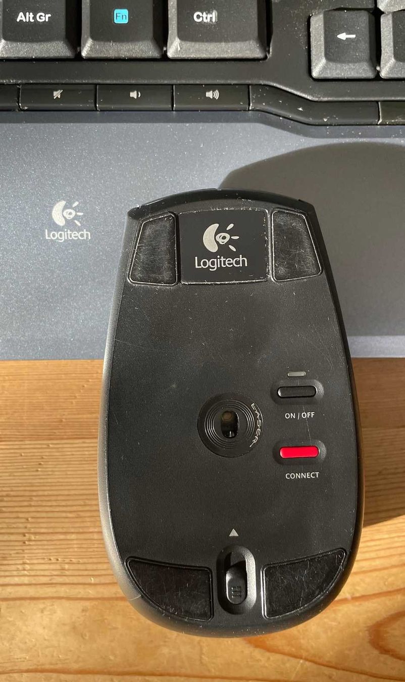 Logitech Tastiere: Logitech Cordless Desktop S 520 – Usato da Langenthal venduto da Baltimore1569 1