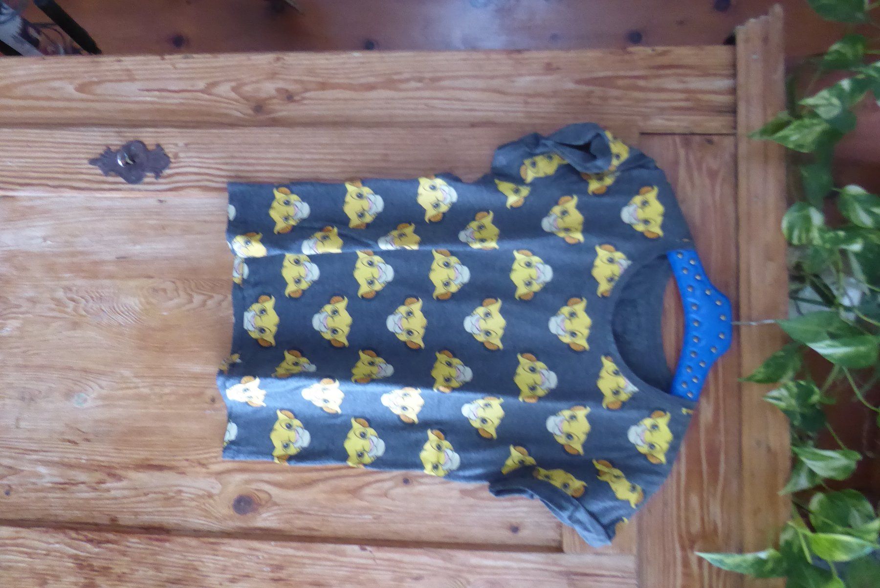 Disney T-shirt: Disney Tshirt Gr M – Usato da Sargans venduto da Benziner 4