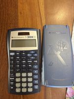 Taschenrechner Texas Instruments TI-30X IIS mit Deckel