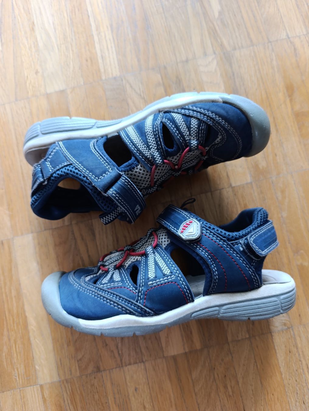 Fila Scarpe per ragazzi: Kinder Sandalen, Gr. 34 – Usato da Zürich venduto da mir_2kjl 4