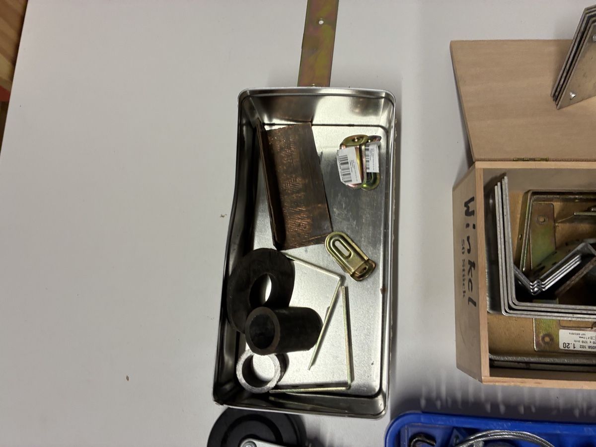 Kit di costruzioni: Befestigungsmatrial – Usato da Schüpbach venduto da Tluky 3