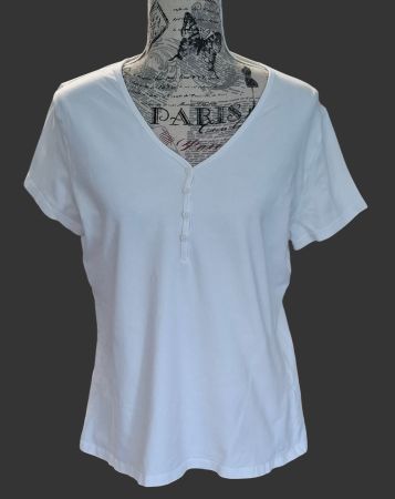 6069CV – T-shirt Yessica C&A – XL