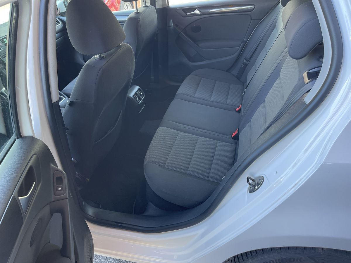 VW Autos: VW Golf 2.0 TDI 4Motion – Gebraucht aus Spiez von bertula 7