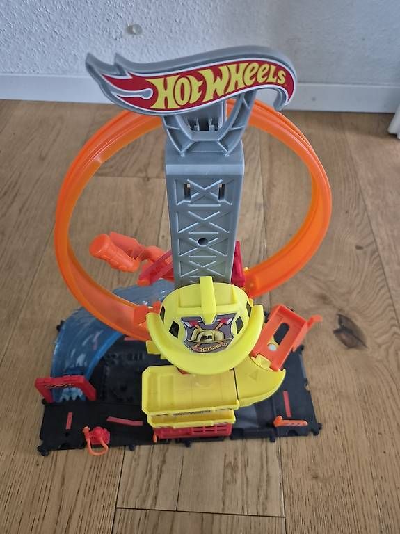 Jouets: Topwheels Feuerwehr – D'occasion à Muttenz par sal_qj67 1