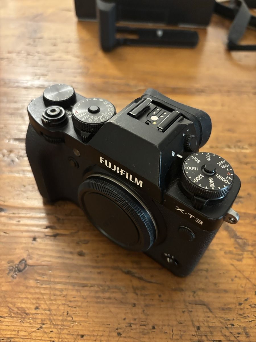 Fujifilm Fotocamera: Fujifilm X-T3 defekt – Difettoso da Cham venduto da Jaenu.
