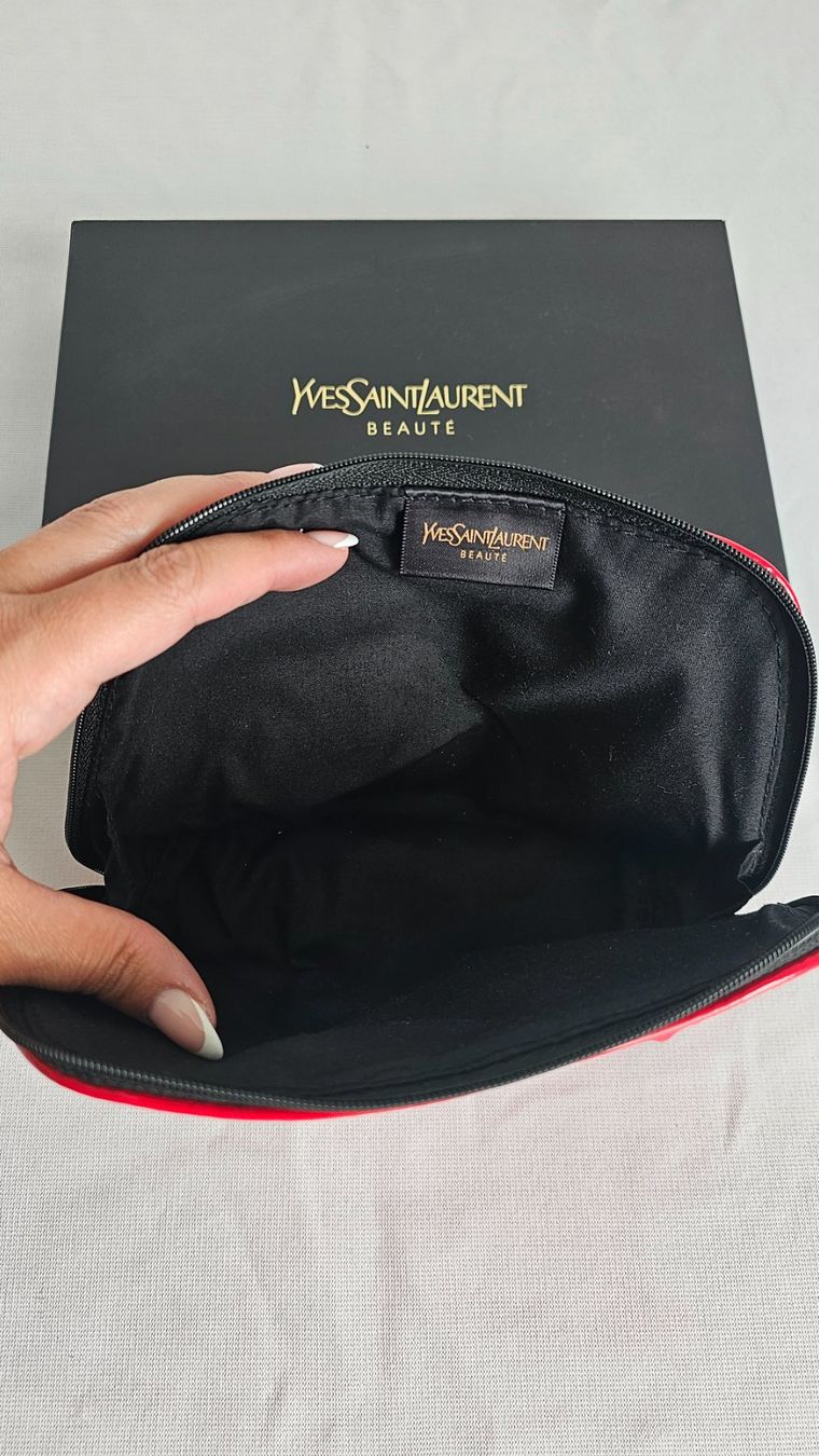 Saint Laurent Custodie per cosmetici: ***YVES SAINT LAURENT***Beaute NEU – Nuovo (secondo la descrizione) da Bronschhofen venduto da Xena37 6