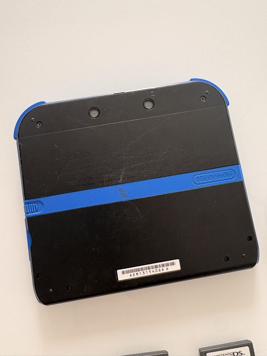 Nintendo Console: Nintendo 2ds + chargeur + 3 jeux – Usato da Dompierre FR venduto da PRiT_Madara 2
