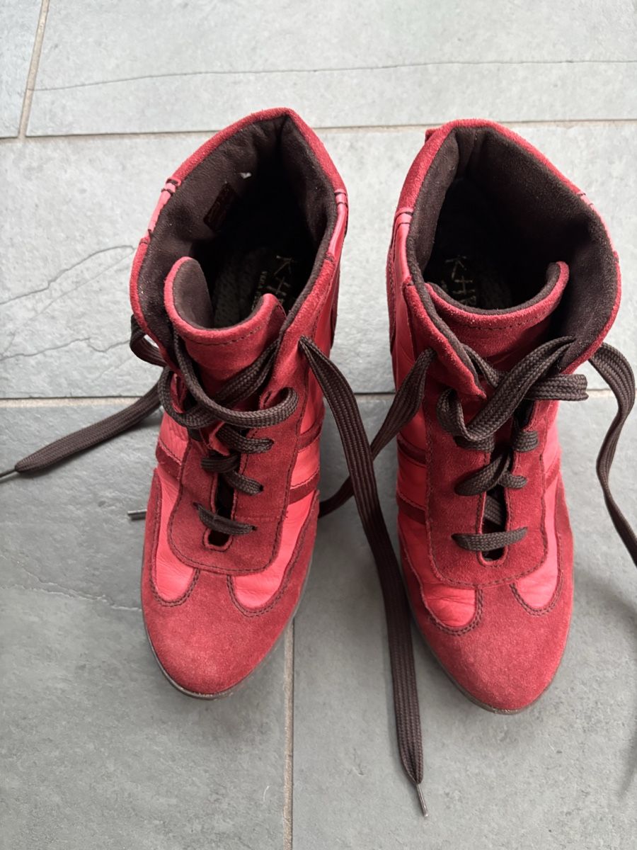 Damenschuhe: Damen Sneaker Leder Keilabsatz Khrio – Gebraucht aus Münsingen von Richigen 4