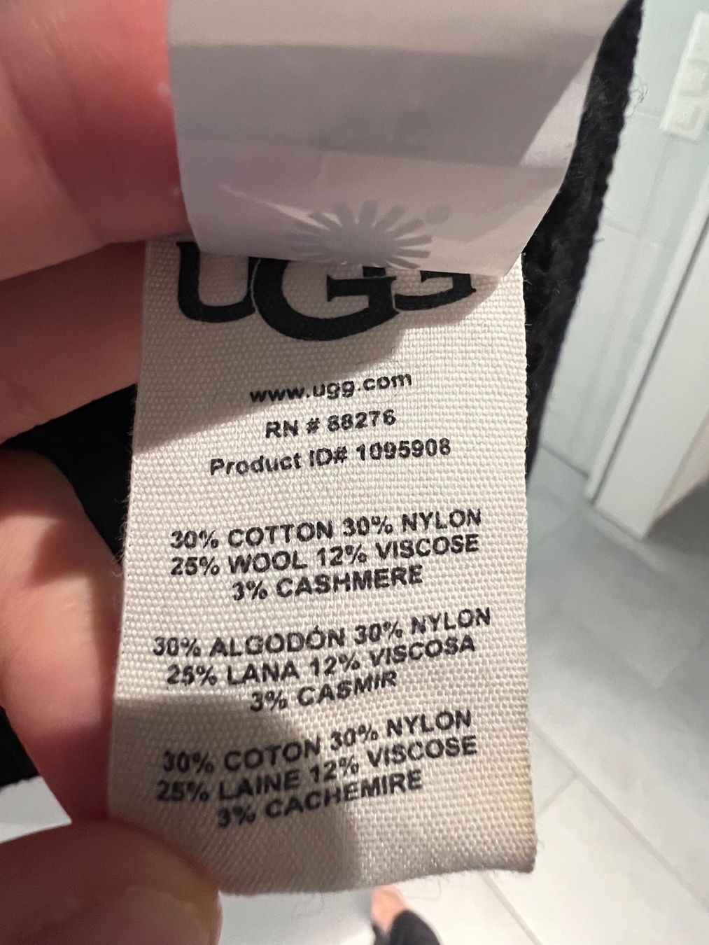 Maglioni & Felpe: Ugg Turtleneck – Nuovo (secondo la descrizione) da Dielsdorf venduto da Anthony111 3