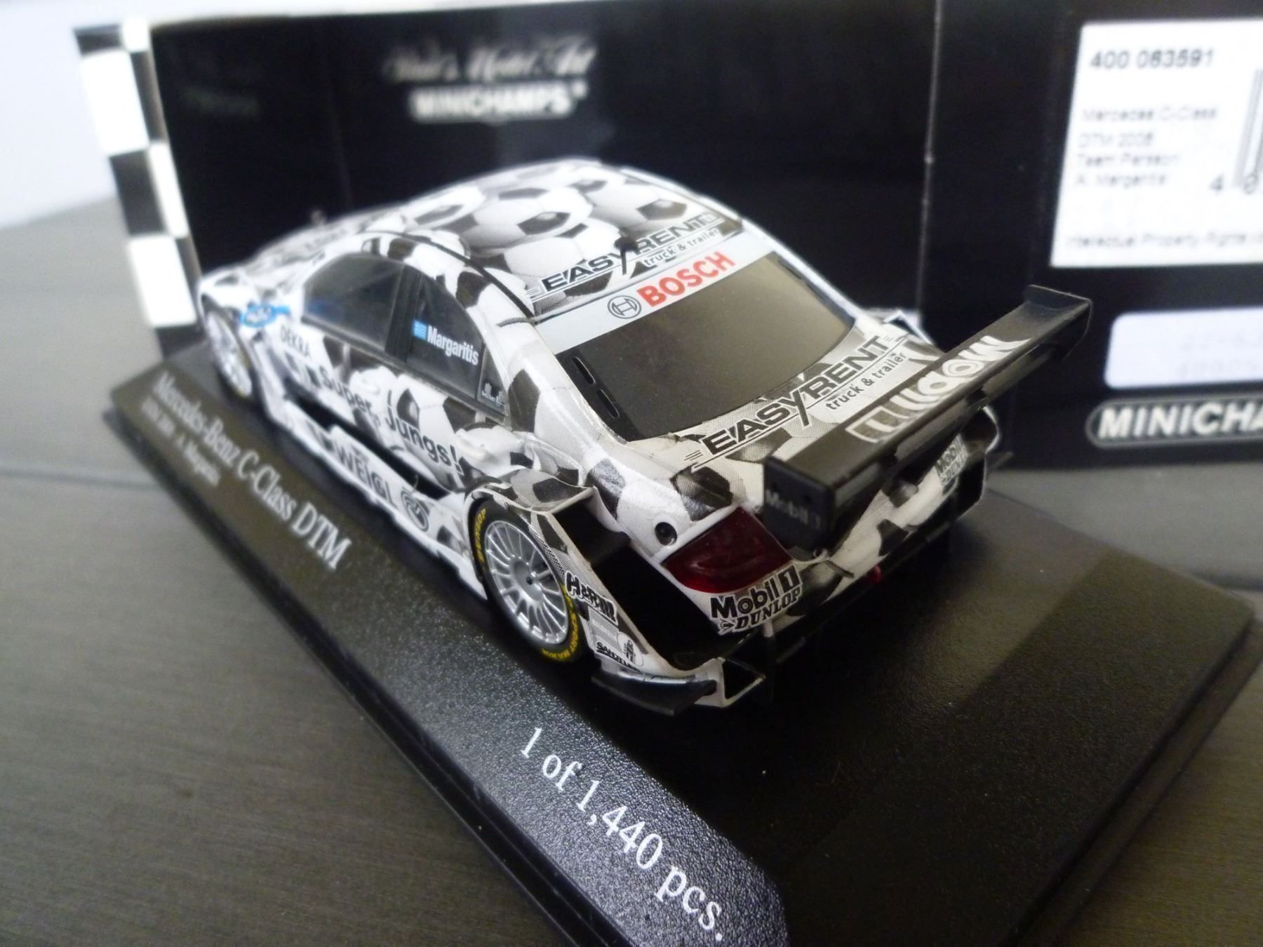 Mercedes-Benz Modellini d'auto: Mercedes-Benz C-Class (DTM 2006) – Nuovo e nell'imballaggio originale da Flawil venduto da Imperiosud 2