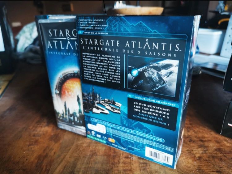 Tutti i DVDs: Stargate Atlantis - L'intégrale des 5 saisons DVD – Usato da Bassecourt venduto da CALUMET-X 1