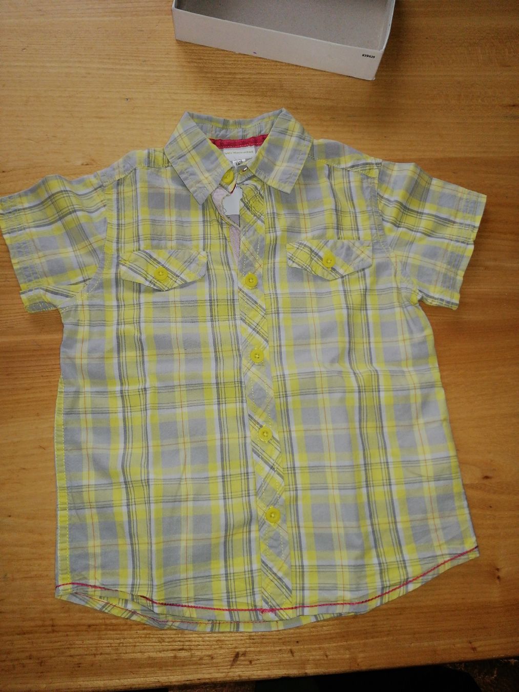 Camicie, T-shirt & Polo: Hemder Grösse 110 – Usato da Schwellbrunn venduto da Chnobli13 2
