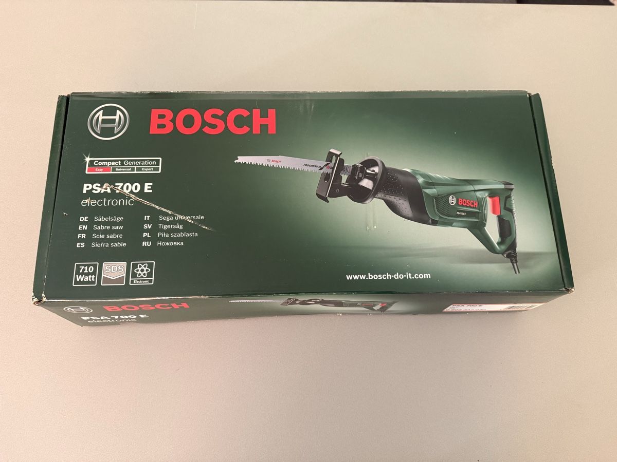 Tutte le macchine: Bosch PSA 700E Säbelsäge – Usato da Reinach BL venduto da Rushkatie