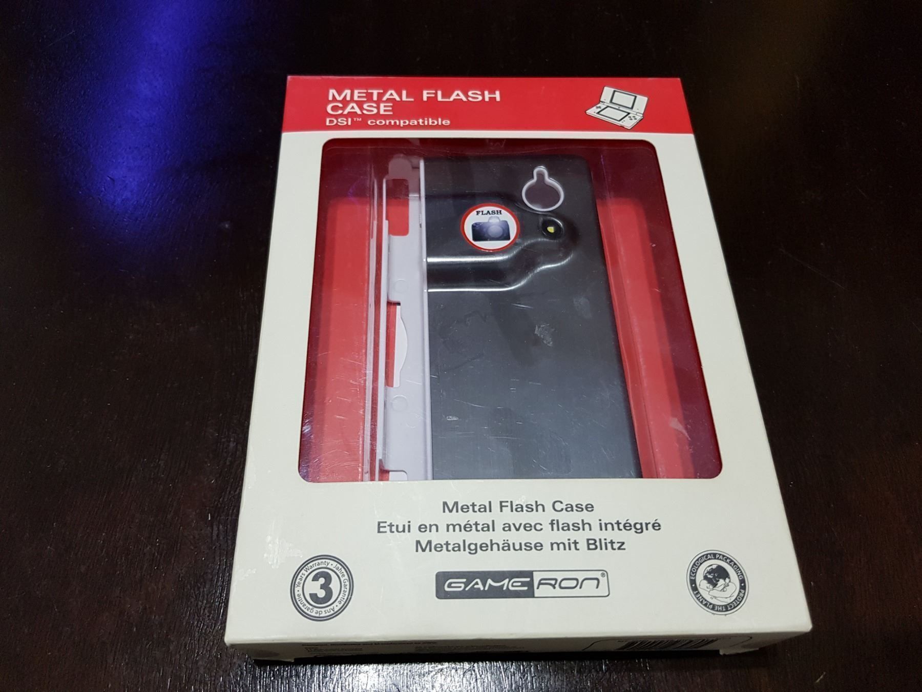 Flashs: METAL FLASH CASE DSI – Neuf avec emballage d'origine à Schwanden GL par tumen