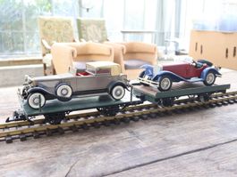 LGB 2 x Autotransportwagen mit Auto Oldtimer