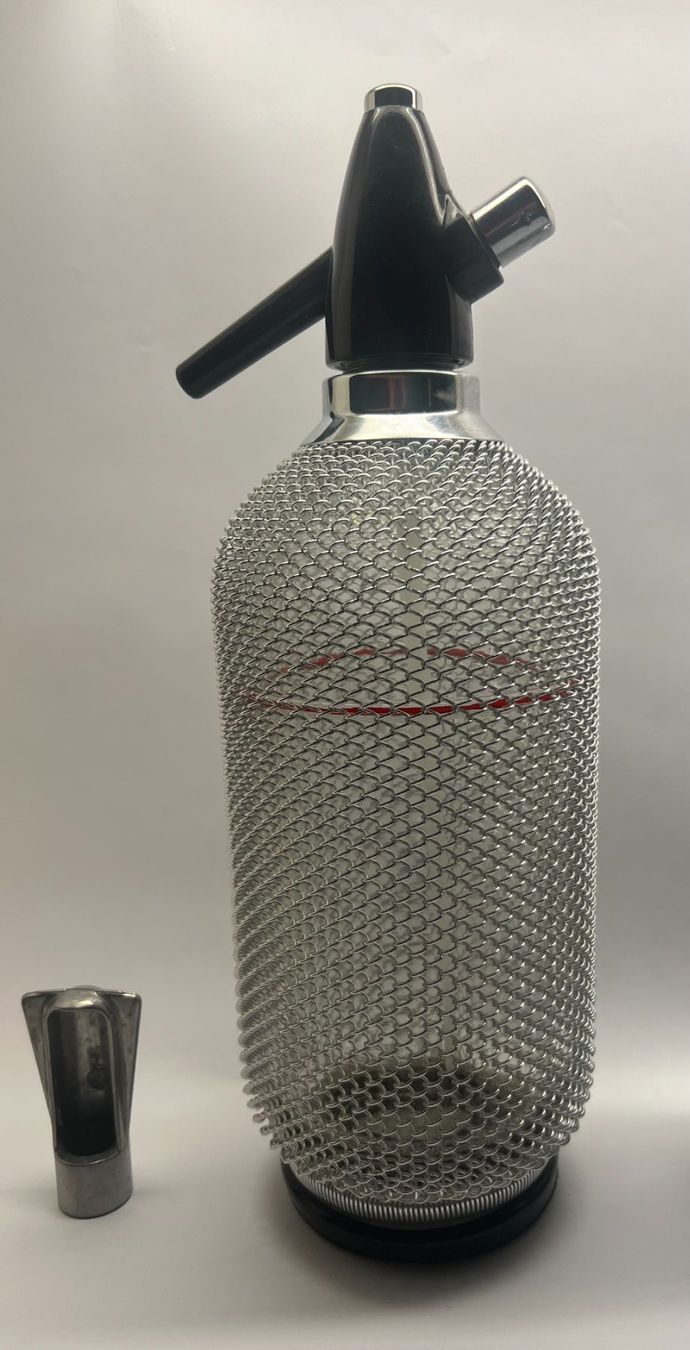 Sonstiges für Haushalt & Wohnen: Vintage-Barset mit Sodasiphon, Cocktailshaker, Eisbehälter u – Gebraucht aus Rickenbach LU von Spalierelger 2