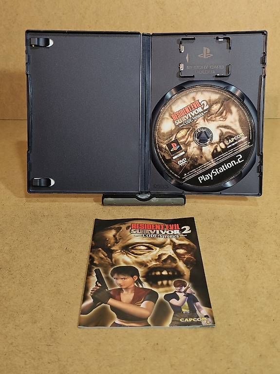 Sony Giochi: Resident Evil Survivor 2 PS2 CIB PAL – Usato da Luzern venduto da MWi_9xw5 1