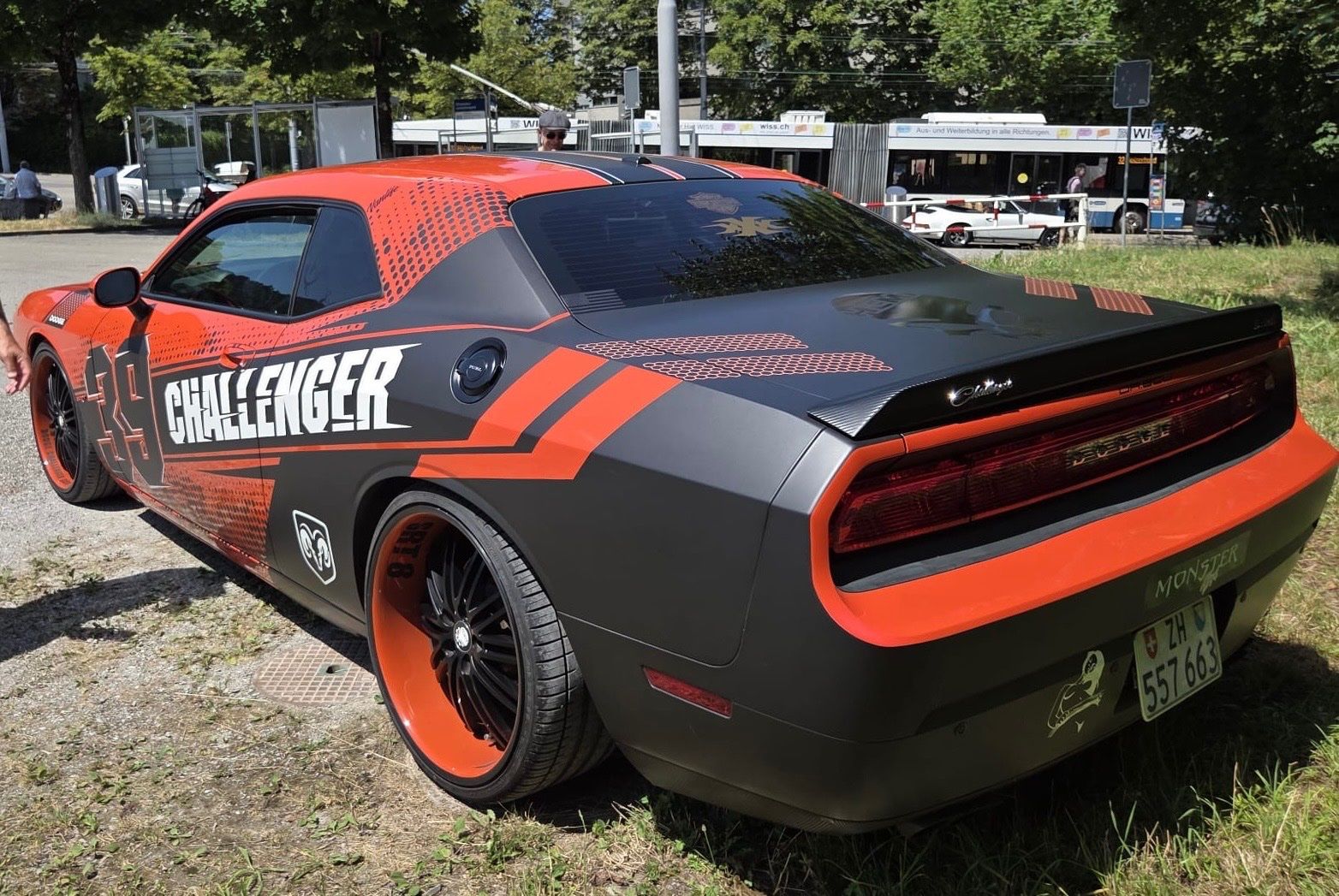 Dodge Automobili: Dodge Challenger SRT8 – Usato da Oberglatt ZH venduto da harleyrolf 4