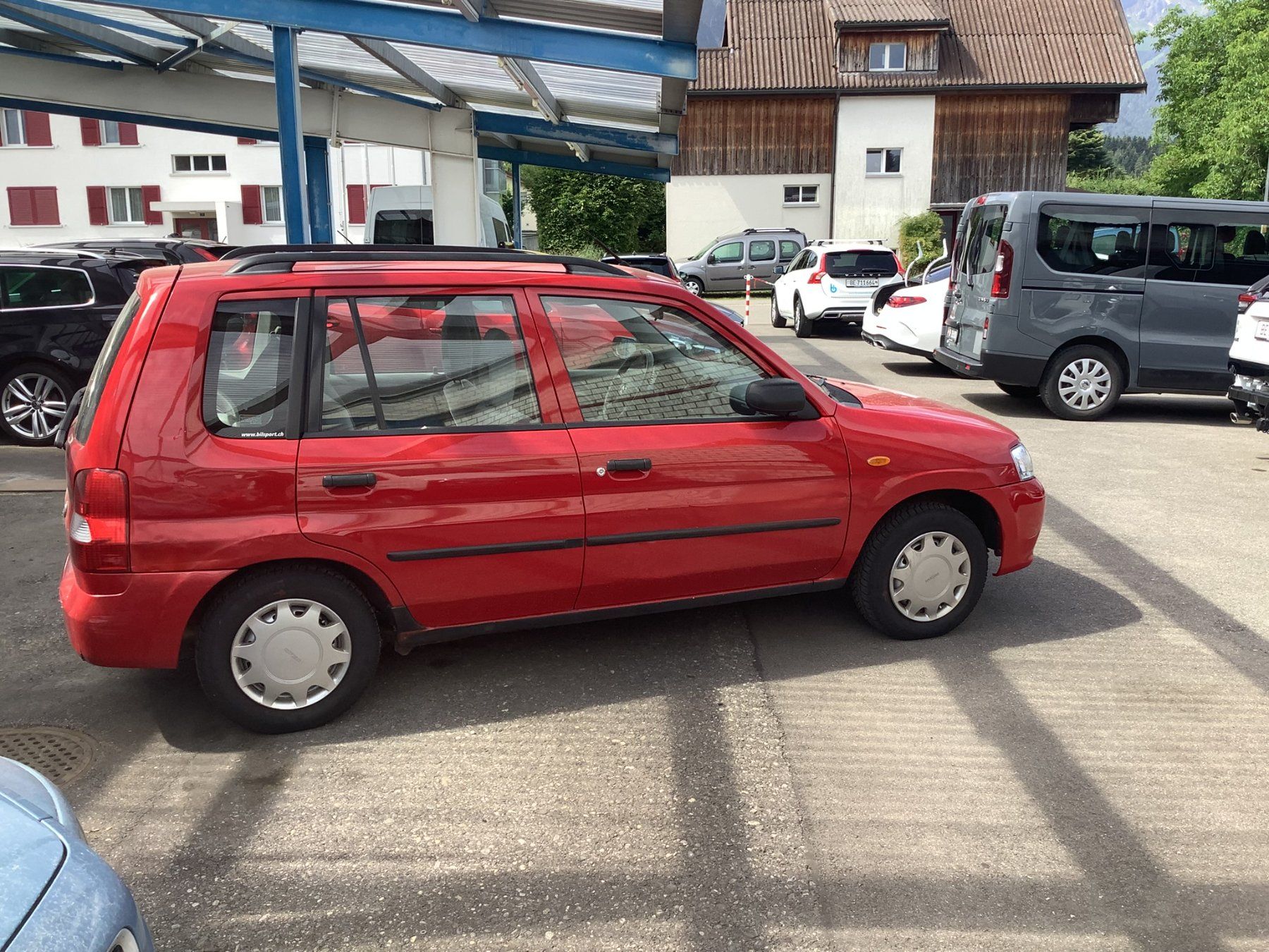 Mazda Automobili: Mazda Demoi mit Automatik Getriebe – Usato da Gwatt (Thun) venduto da Bilsport 3