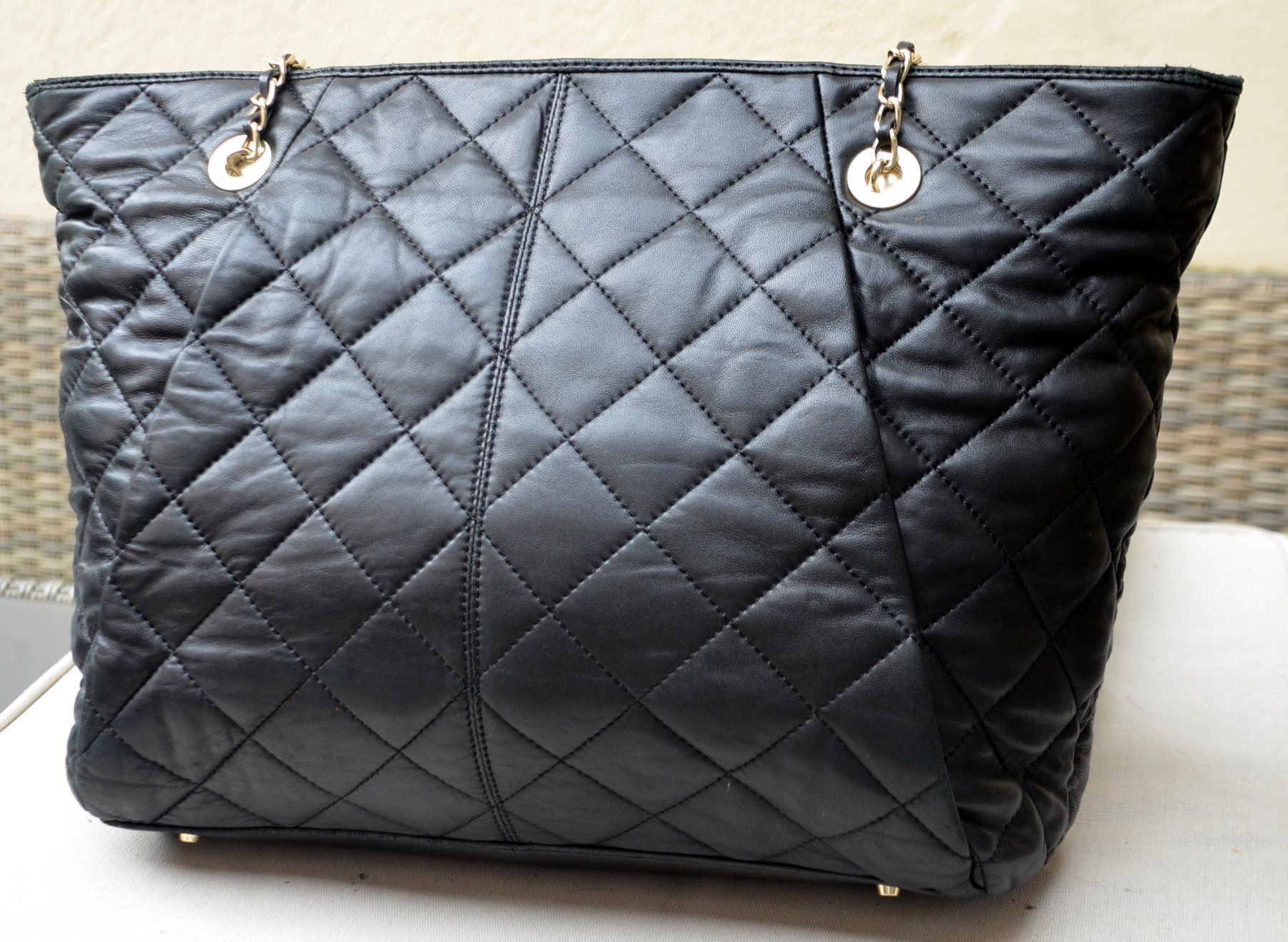 DKNY Borse da donna: Tasche DKNY Quilted sac Leder / cuir – Usato da Collonges venduto da arashee 6