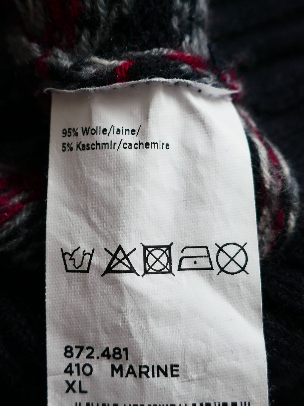 Maddison Giacche: Strickjacke mit Reissverschluss - dunkelblau + Muster – Usato da Volketswil venduto da Cobra22 5