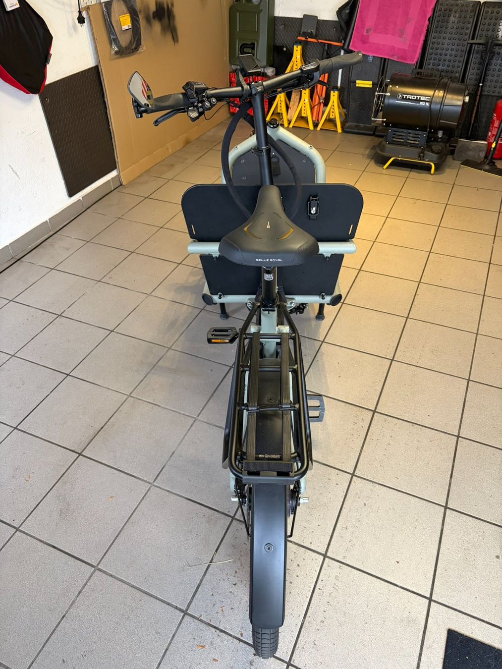 Riese & Müller Biciclette: Riese & Muller Load 60, Enviolo, High Speed, new condition – Usato da Pregassona venduto da camus84 3