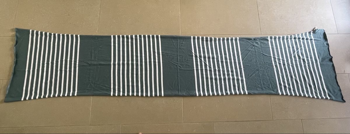 Foulard & Sciarpe: Écharpe longue à rayures, très douce – Usato da Fribourg venduto da Obiwan22 1