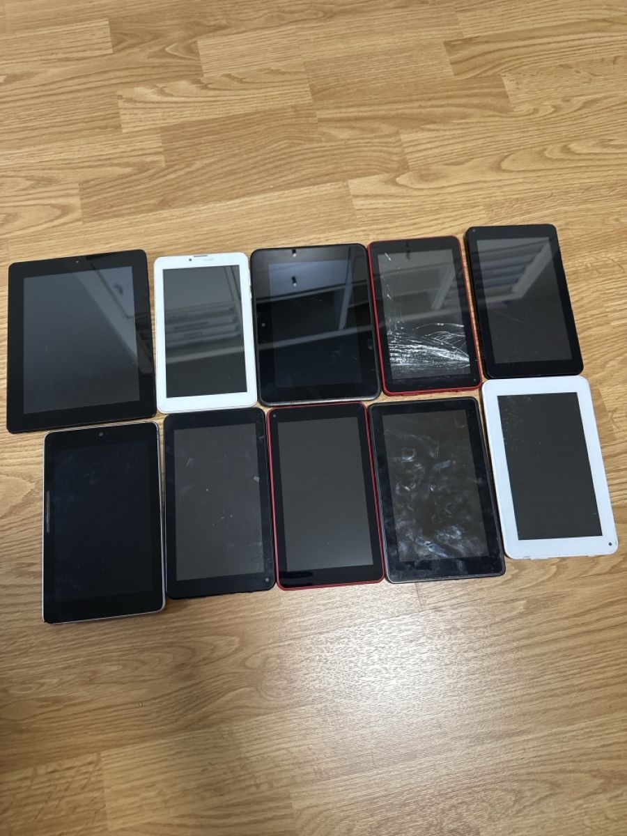 Tablet PC: 10 Tablet Mix different sizes  – Difettoso da Riehen venduto da Top-Quality 1