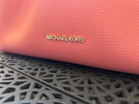 Michael Kors Shopper - Coral pink