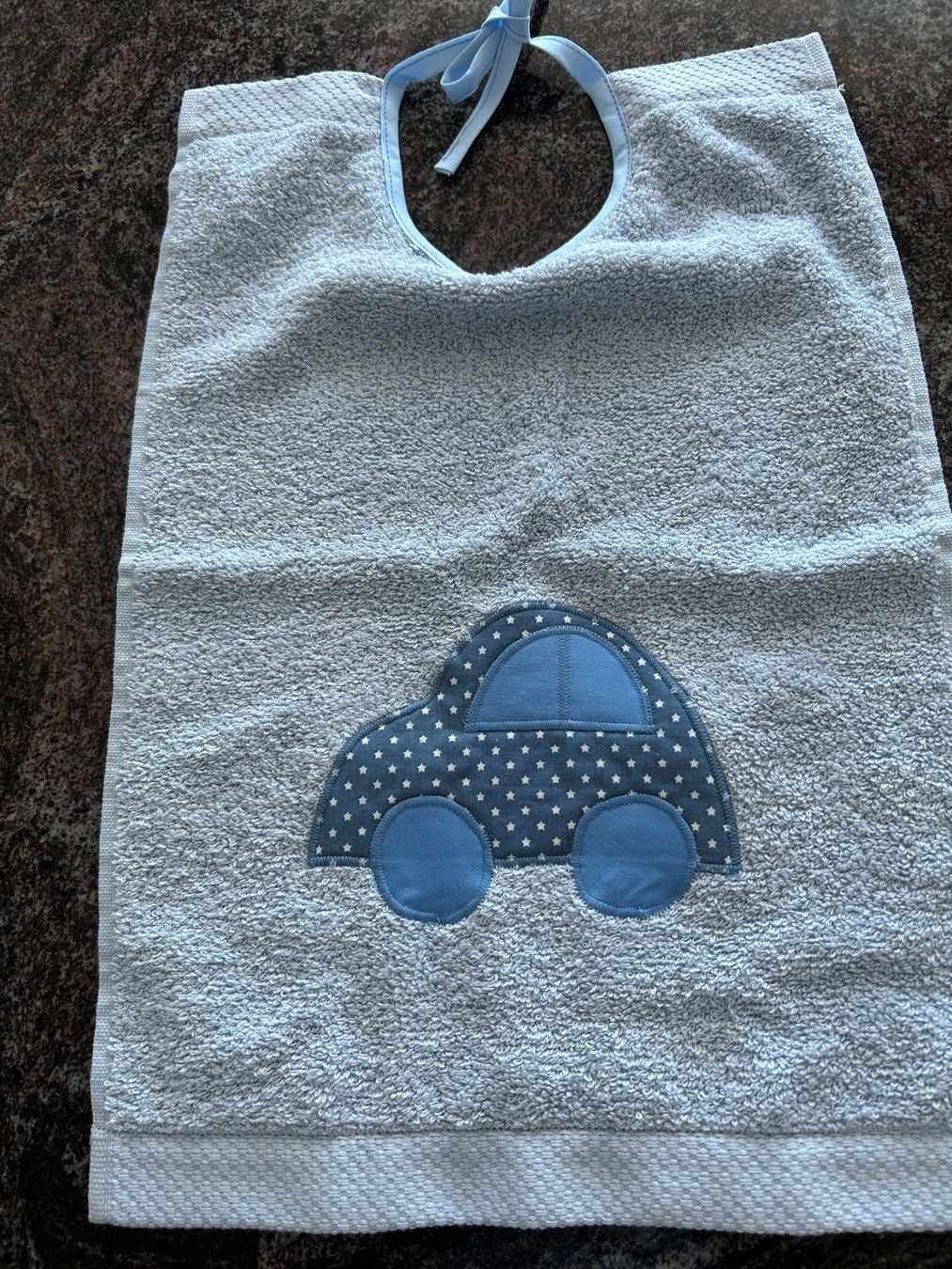 Baby-Mahlzeiten: Esslatz blau Auto – Neu und originalverpackt aus Wädenswil von jotijo