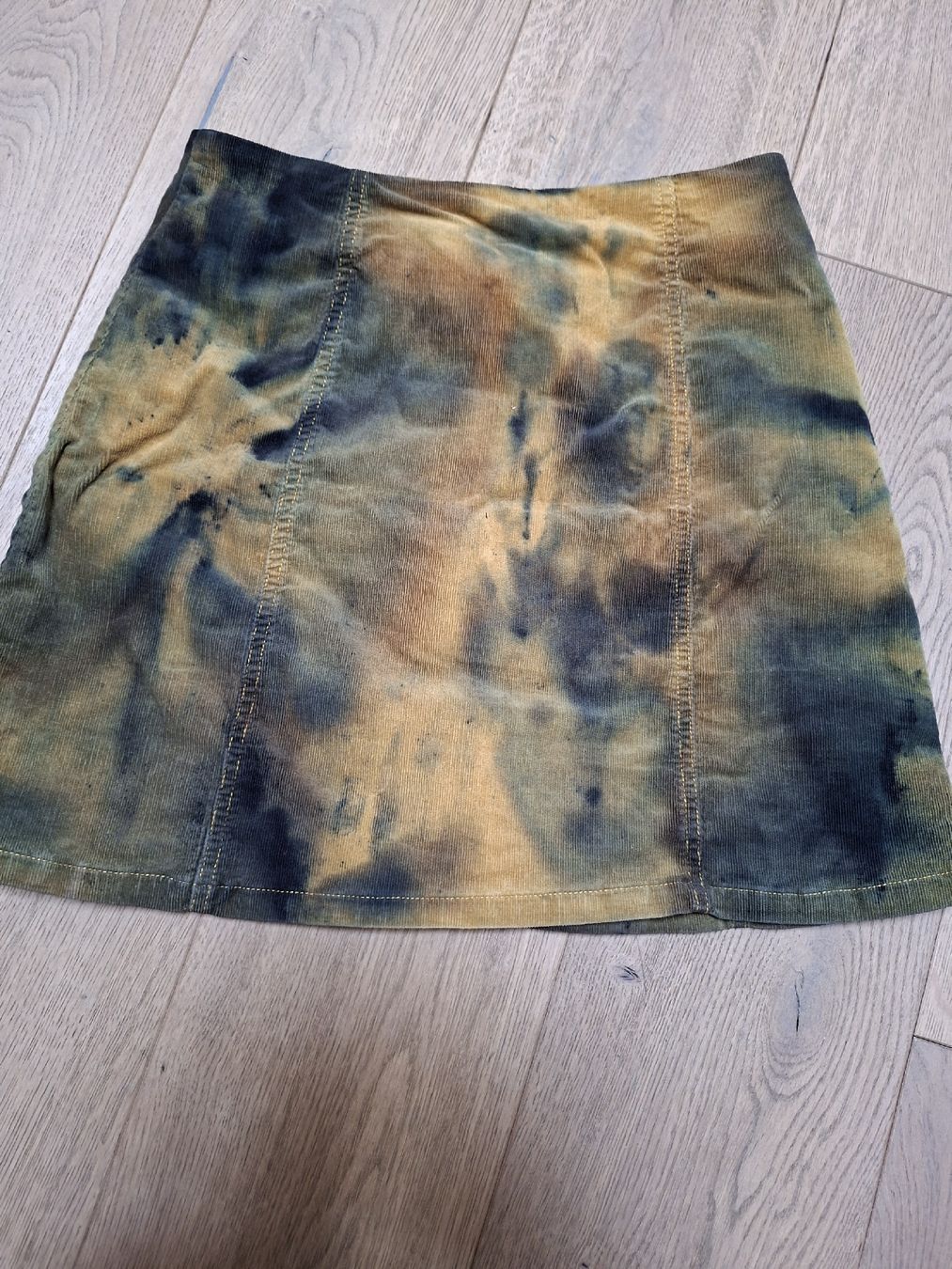 Röcke: highwaist mini rock Batik ethno Gr s – Gebraucht aus Brienz BE von Zwiback20 1