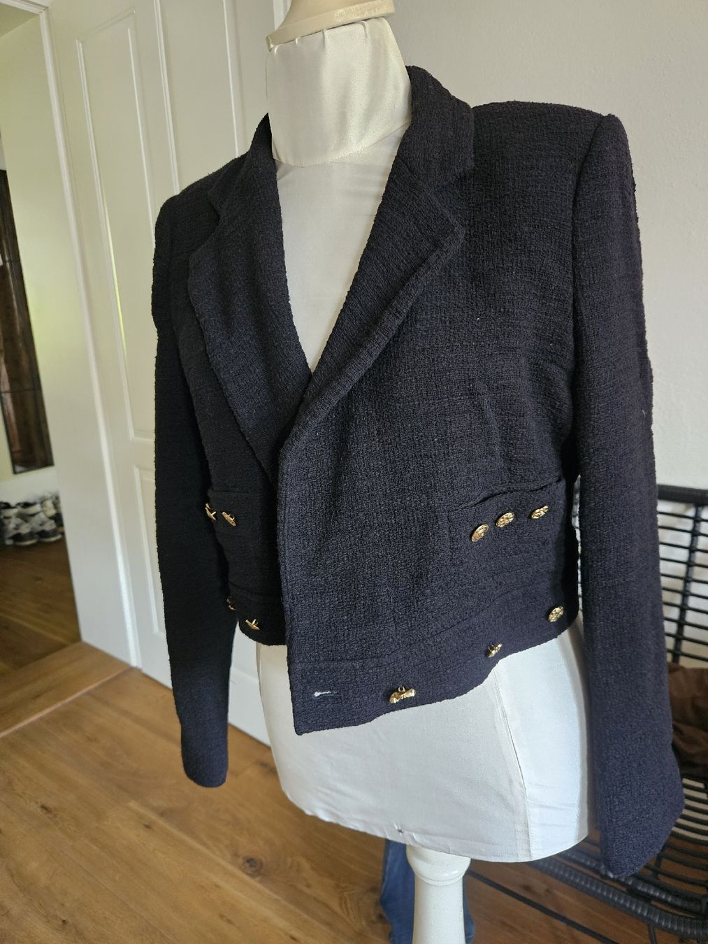Zara Giacche: Elegante Bouclé Blazer, Schwarz, Grösse M – Usato da Bern venduto da TroeS