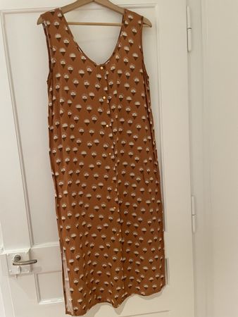 Robe Apaches à motif estival