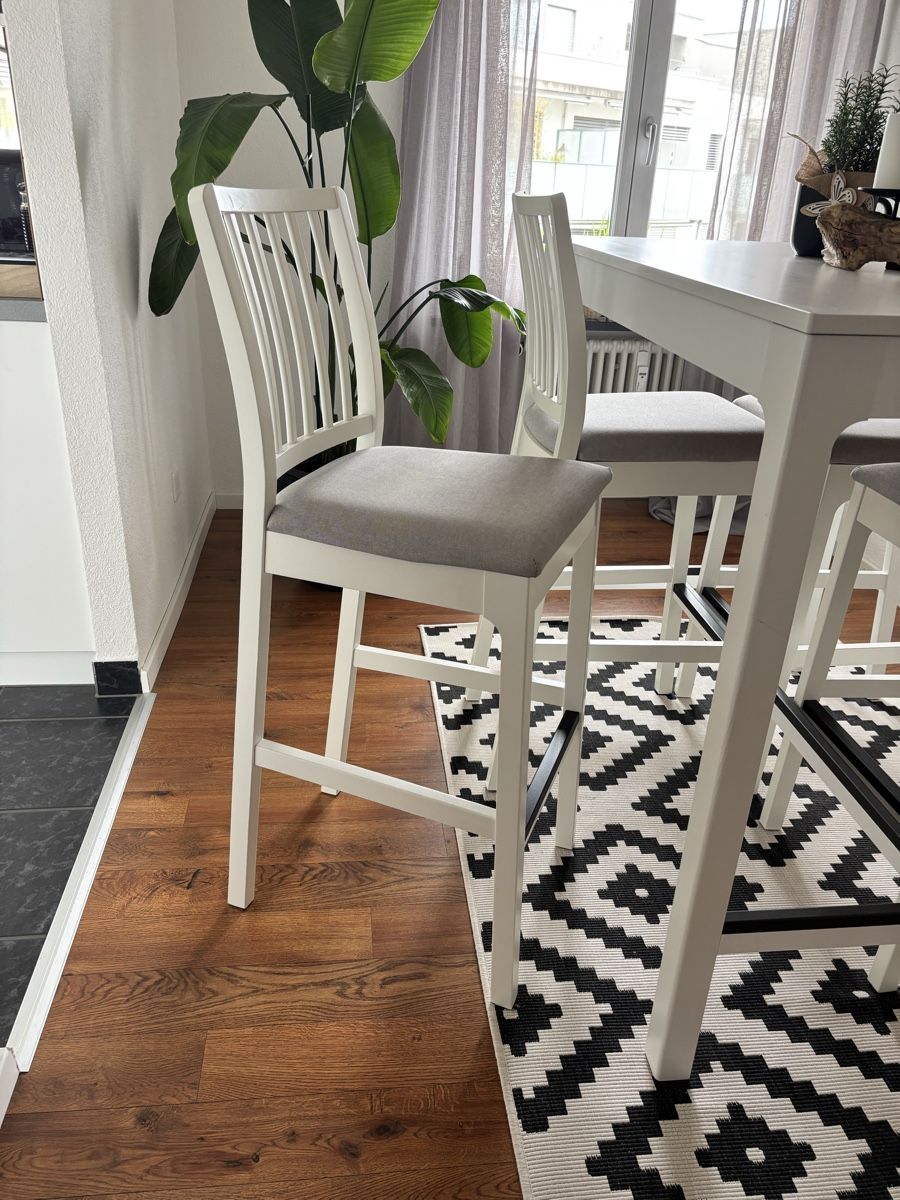 Ikea Tables: Esstisch mit 4 Barhocker – D'occasion à Tägerwilen par sandy_72 3