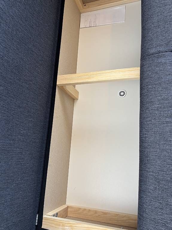 Sofas: Eck-Schlafsofa mit Stauraum – Gebraucht aus Luzern von fbi_c6rs 3