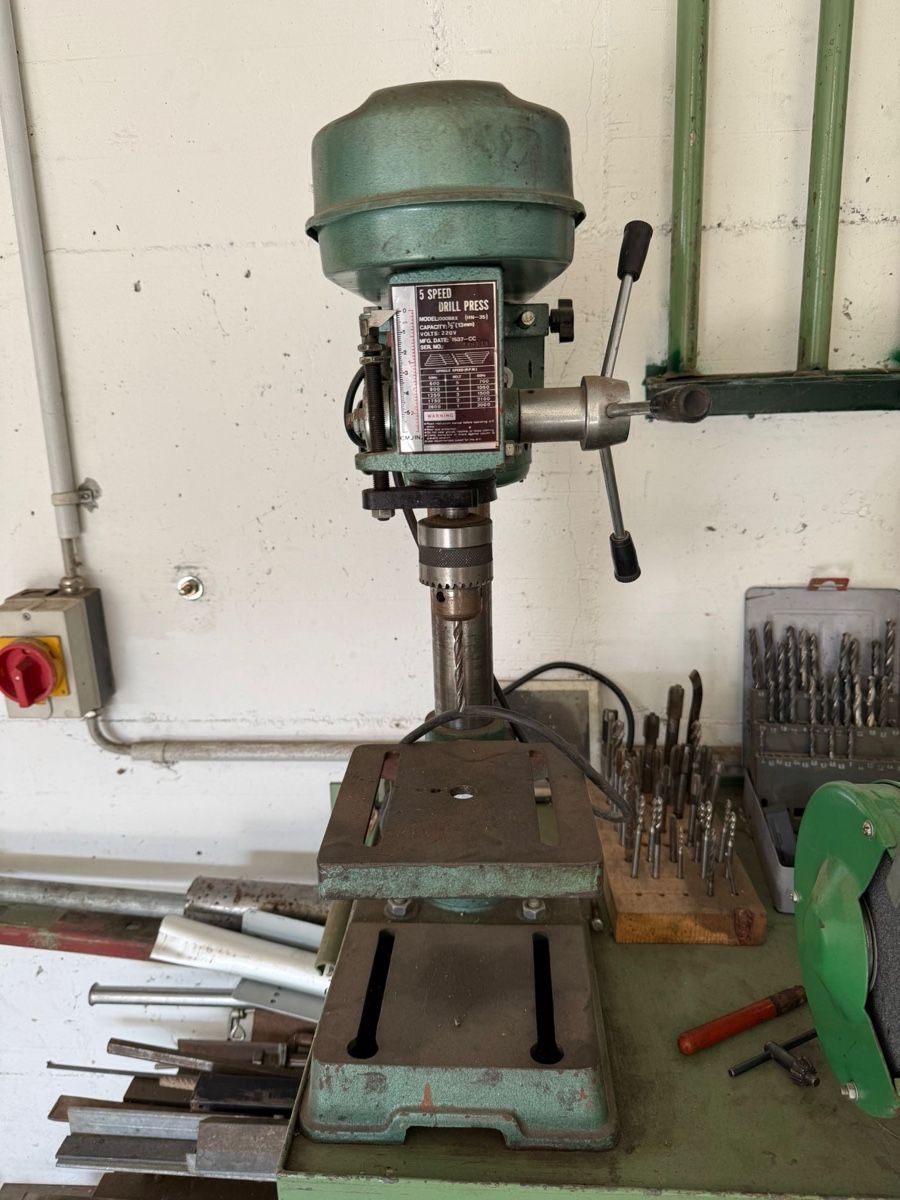 Trapani: Tischbohrmaschine Drill Press – Usato da Mümliswil venduto da littledogshop