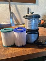 Schwimmbadpumpe mit 2 Filterkartuschen